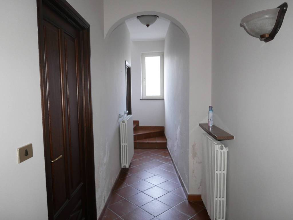 Appartamento a Bagnolo piemonte in Corso Vittorio Emanuele III - Foto 3