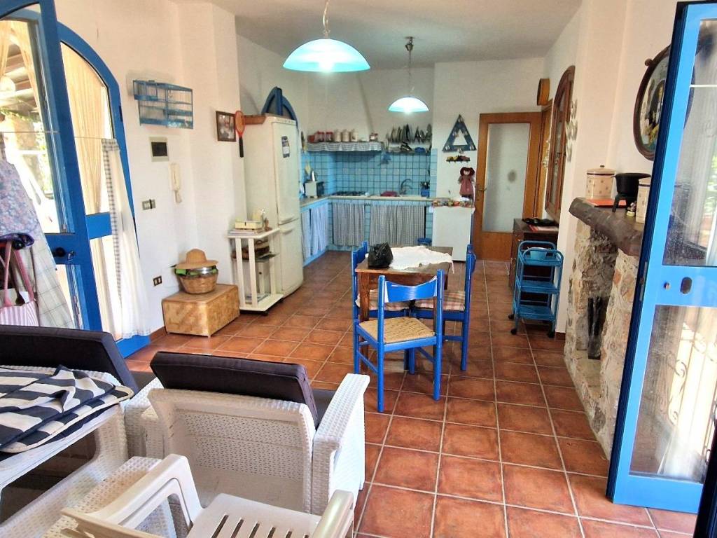 Villa a Trani in Via dei Gelsi - Foto 2