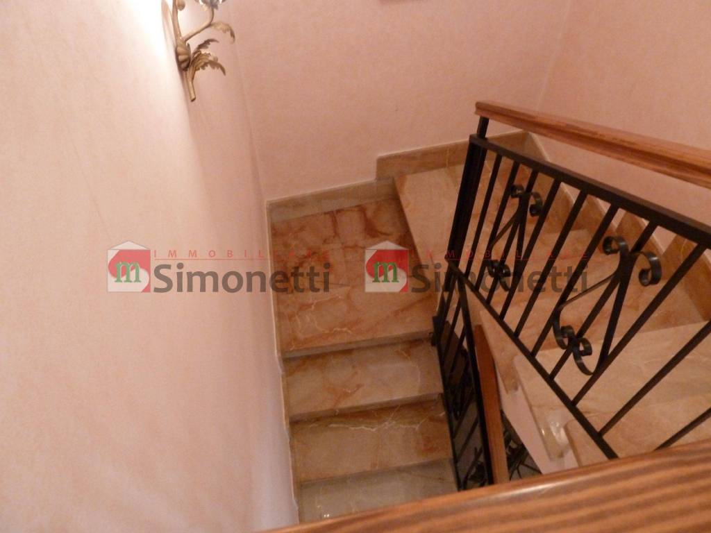 Casa indipendente a Pereto in piazza cesare battisti - Foto 5