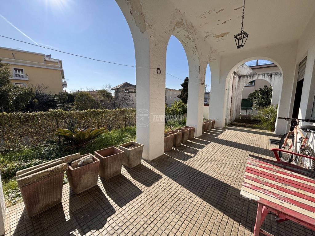 Casa indipendente a Varazze in Via Giovanni Bosco - Foto 2