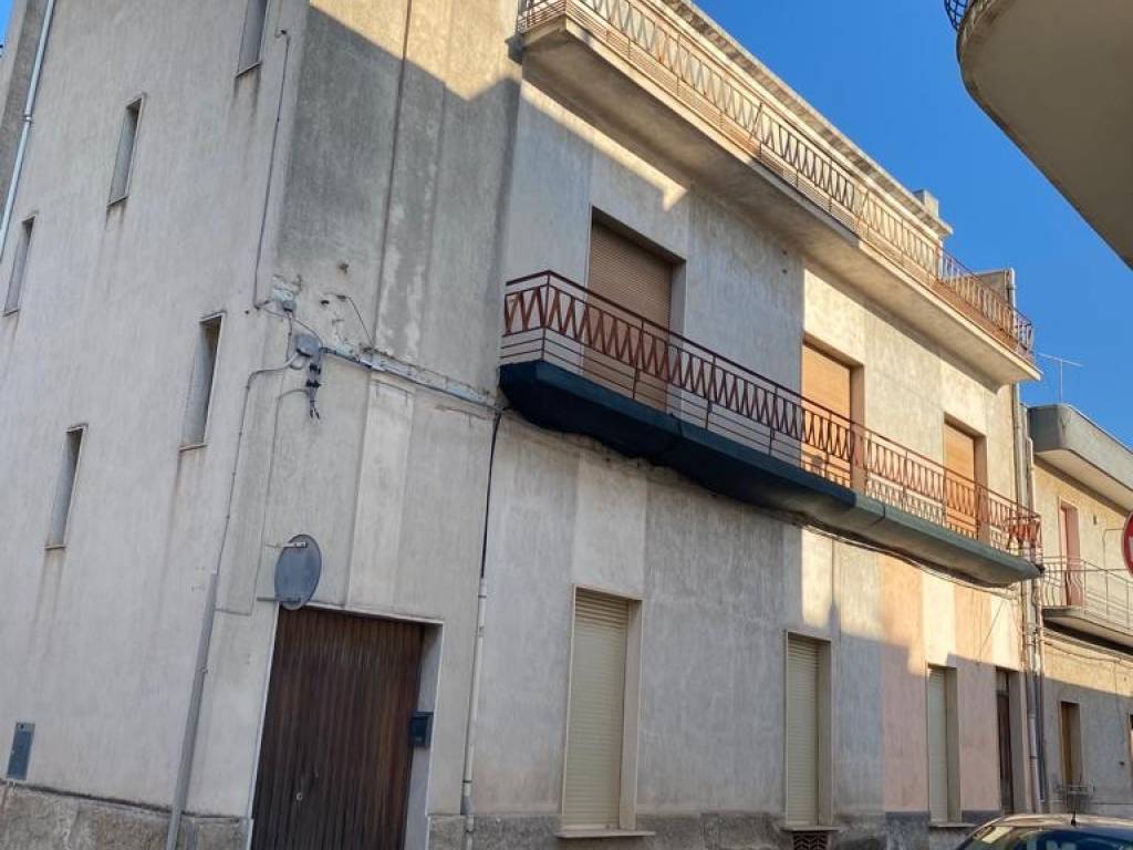 Appartamento a Manduria in Via Alessandro La Marmora, 23 - Foto 3