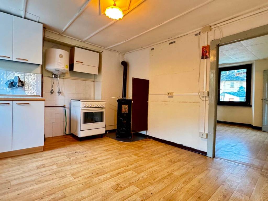 Appartamento a Antrona schieranco in Via Guglielmo Marconi, 4 - Foto 4
