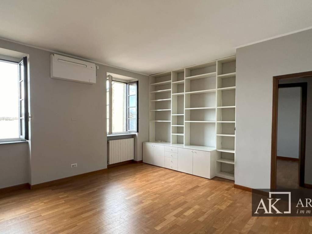 Appartamento a Arona in Via Cavour, 108 - Foto 3