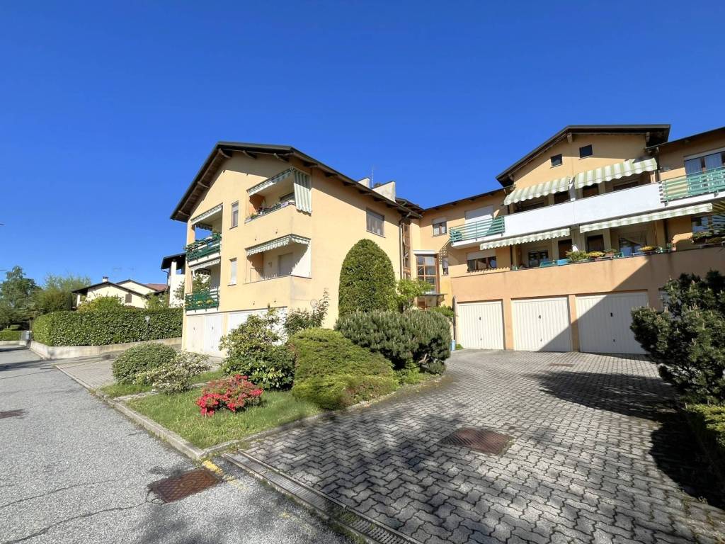 Appartamento a Ronco biellese in Via 27 Agosto 1944 - Foto 2