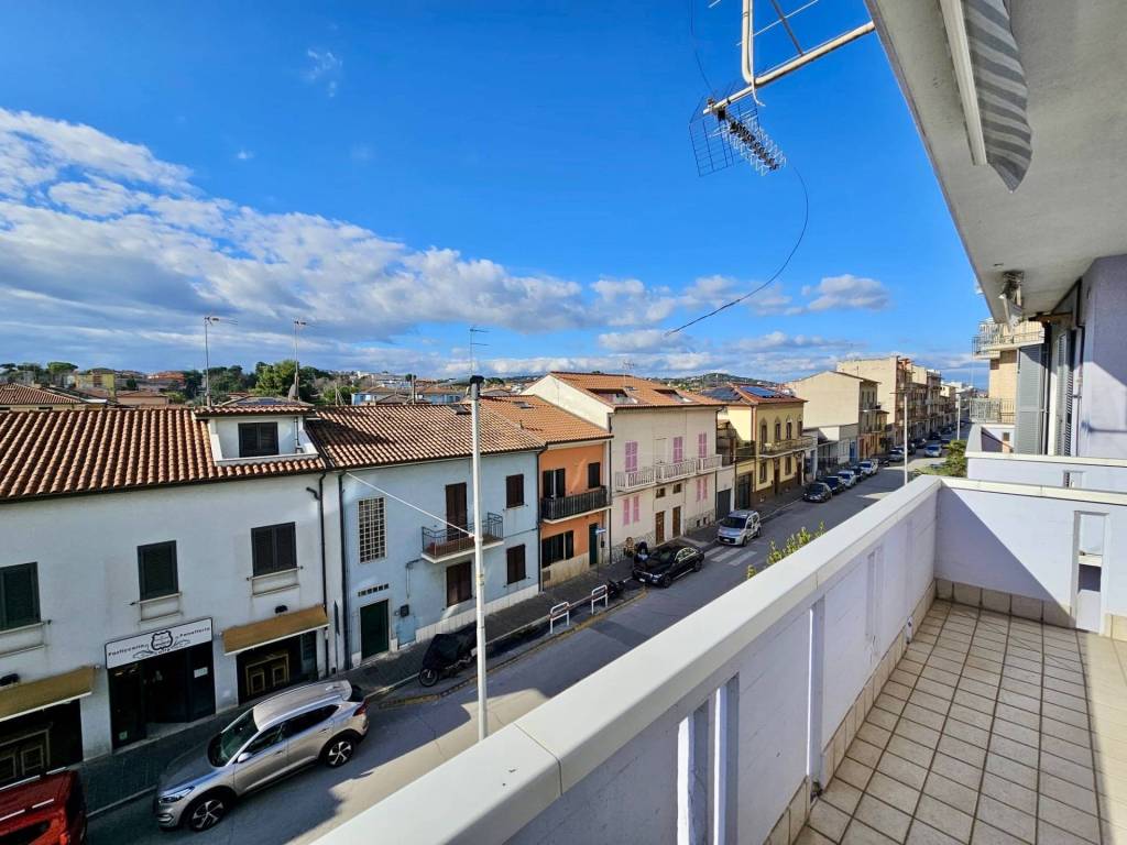 Appartamento a Civitanova marche in via spontini - Foto 5