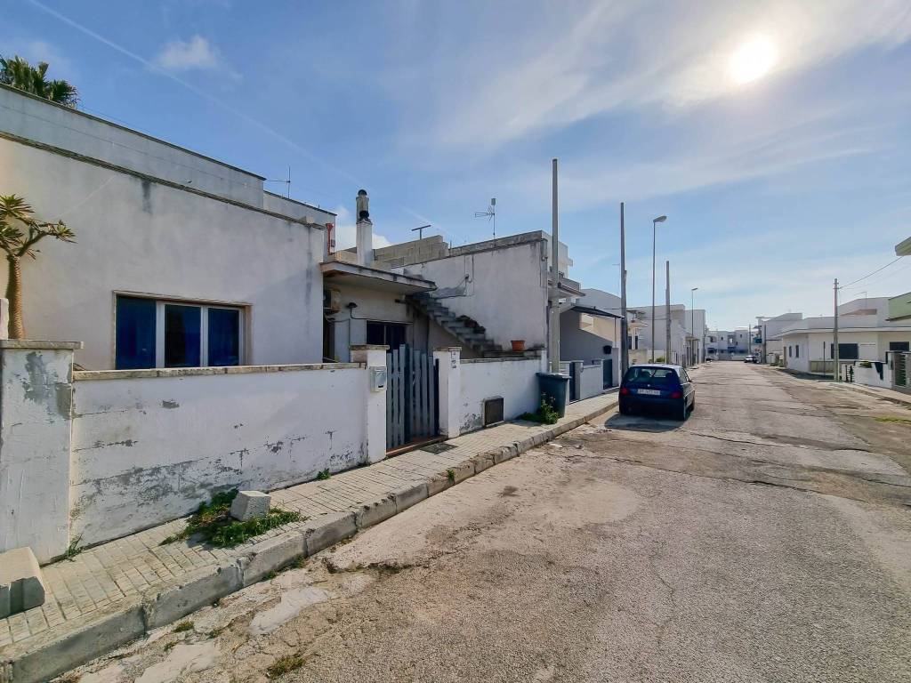 Casa indipendente a Ugento in Via B. il Corsaro - Foto 2