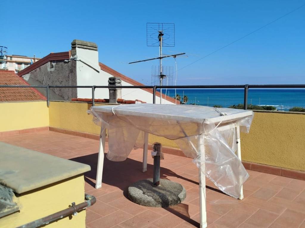 Appartamento a Borghetto santo spirito in Via Marsala - Foto 2