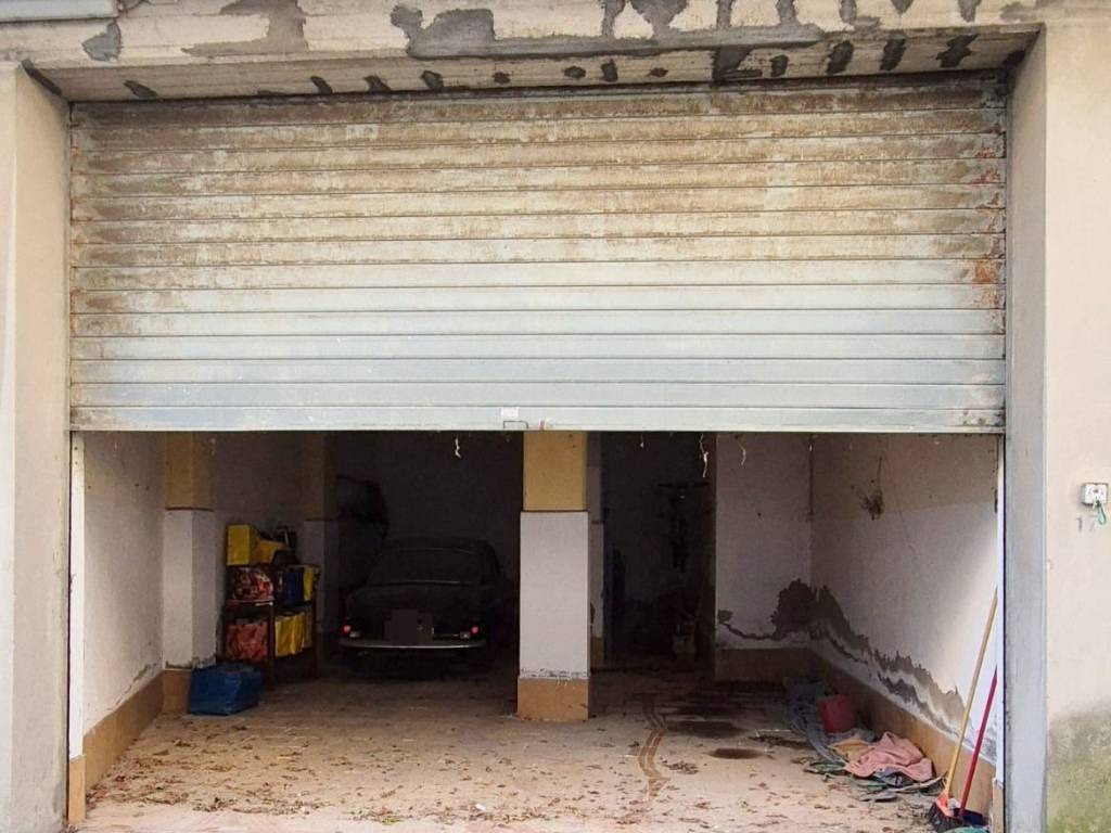 Box / garage a Misano adriatico in Via delle Rose - Foto 4