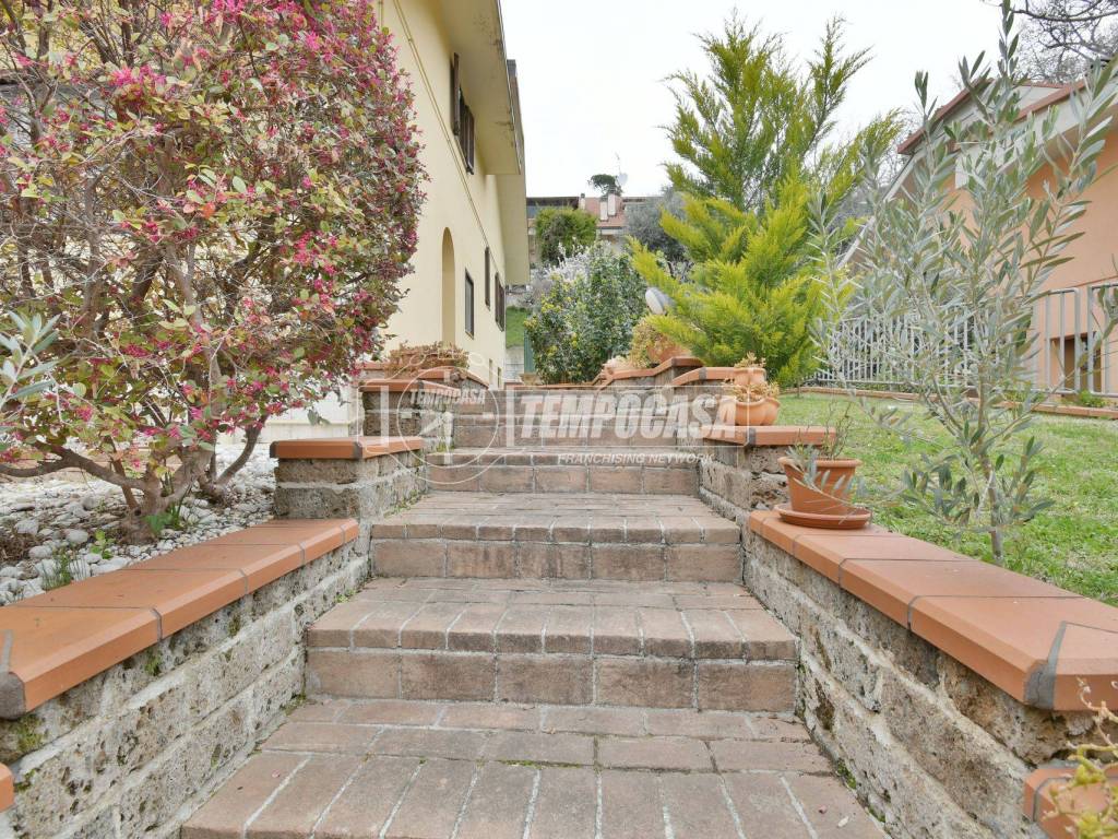 Casa indipendente a Ascoli piceno in Via Domenico Cimarosa 8 - Foto 2