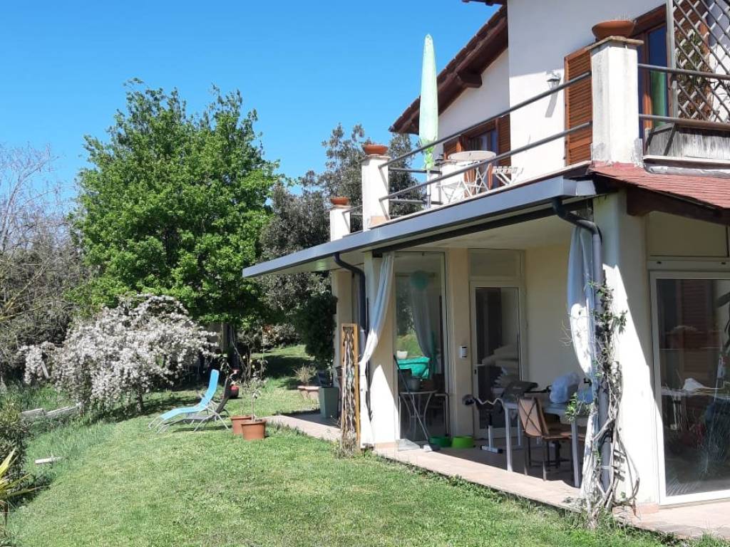 Villa a Collevecchio in Via Sant'Angelo - Foto 3