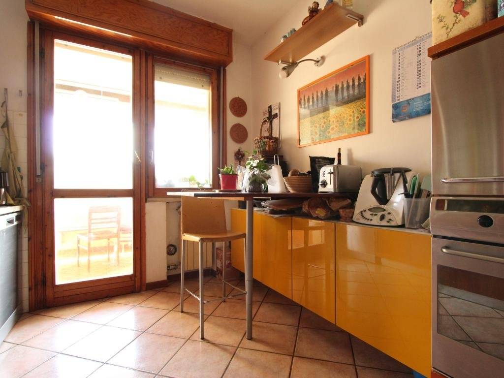 Appartamento a Verona in Via dei Glicini, 2 - Foto 4