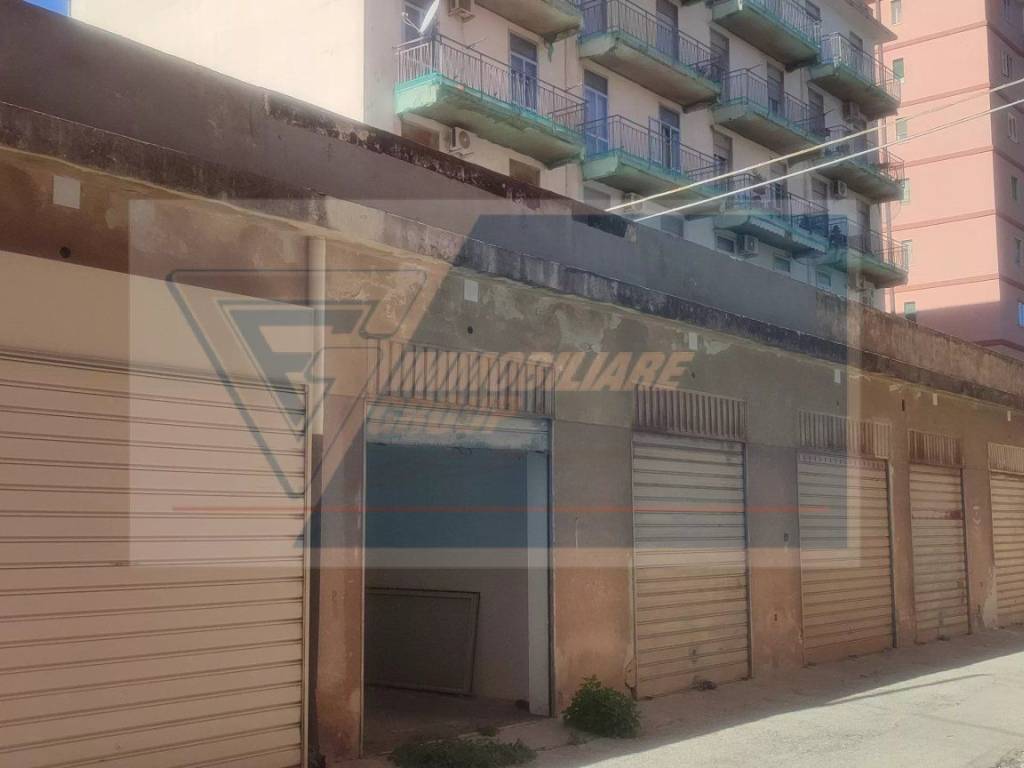 Box / garage a Siracusa in Viale dei Comuni - Foto 2