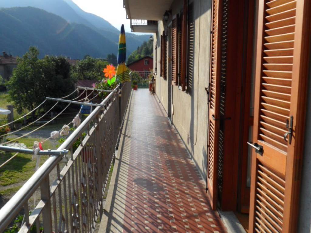 Appartamento a Varallo in Via Piede della Costa, 31 - Foto 4