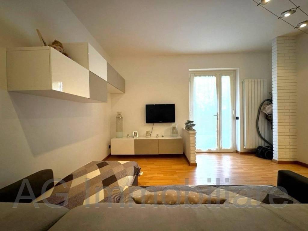 Appartamento a Verbania in Via Intra Premeno - Foto 3