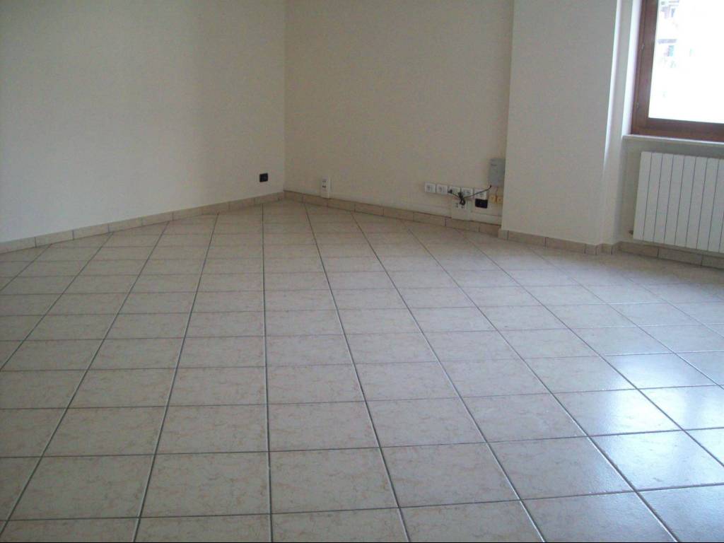 Immobile a Cosenza in Viale Giacomo Mancini - Foto 2