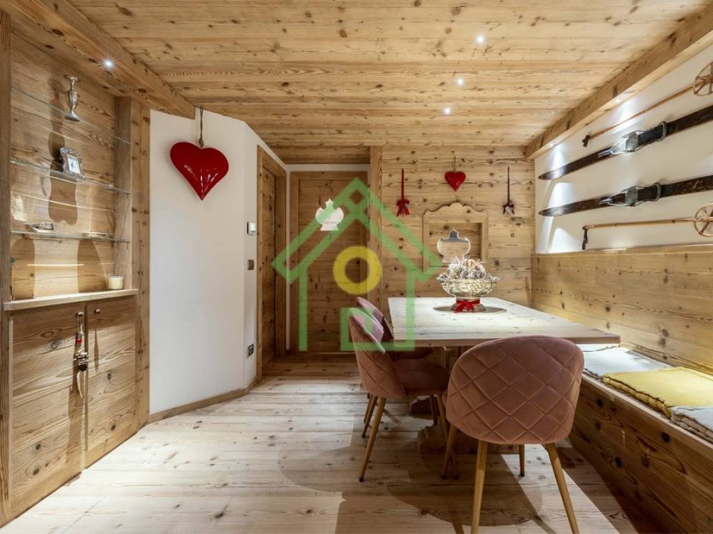 Appartamento a Cortina d'ampezzo in Via del Castello - Foto 4
