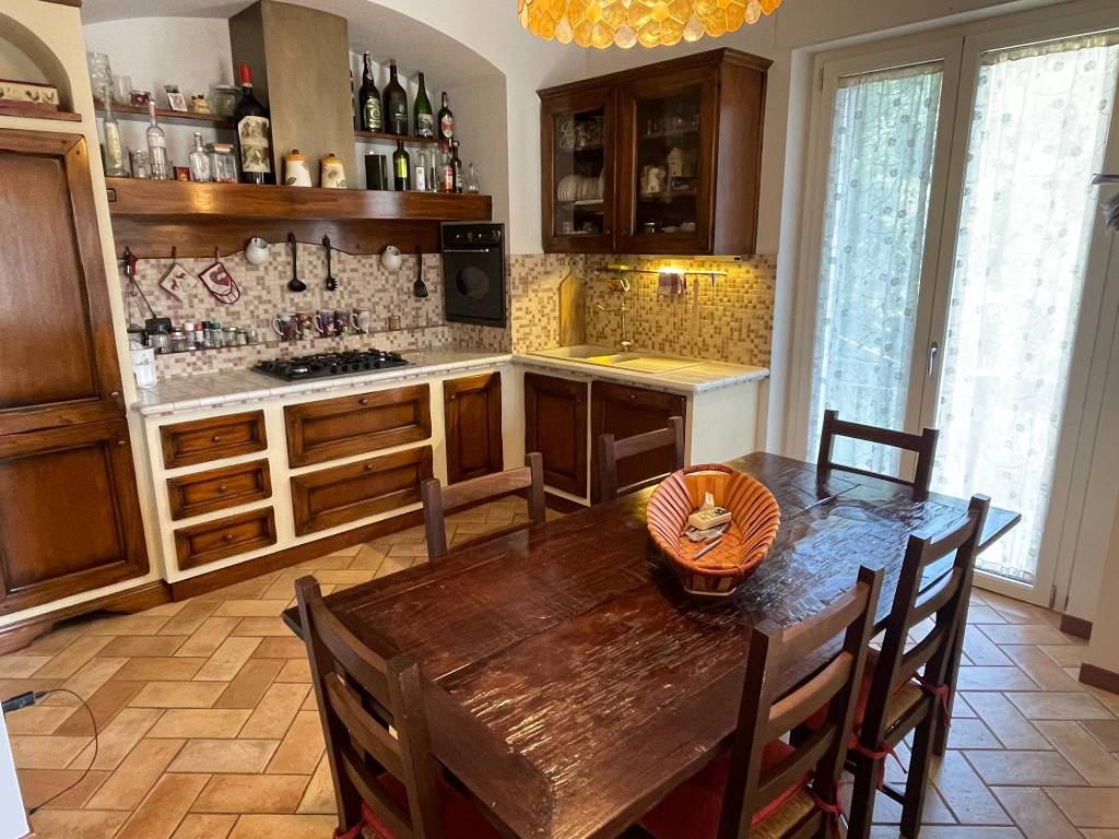 Appartamento a Alzano lombardo in Via Caprini - Foto 3