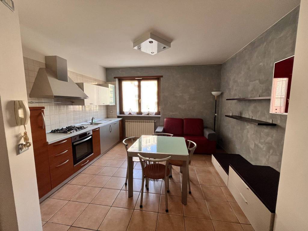 Appartamento a Saluzzo in Via Antica Torino, 39 - Foto 3
