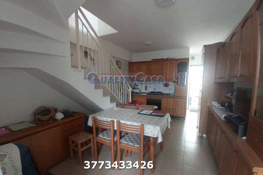 Appartamento a Falconara marittima in Lungomare Rocca Priora - Foto 2