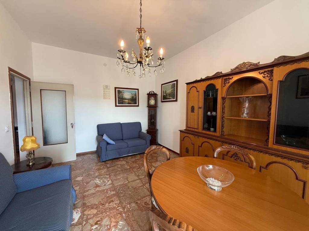 Appartamento a Parma in Via Vincenzo Gioberti - Foto 2