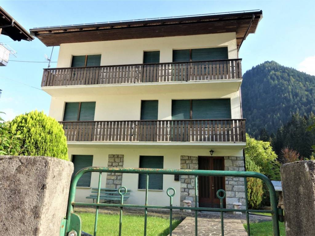 Casa indipendente a Forni avoltri in Via Belluno 3 - Foto 5