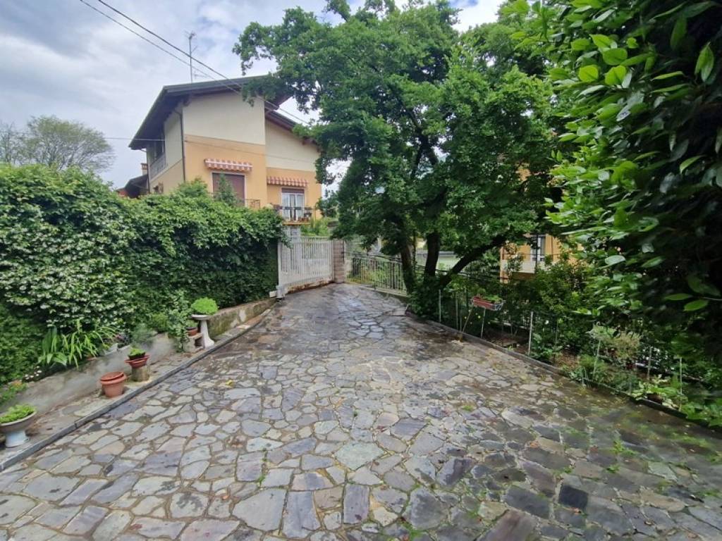 Appartamento a Omegna in Via Laghetto - Foto 2