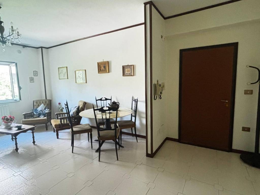 Appartamento a Caserta in Via Francesco Petrarca, 25 - Foto 4