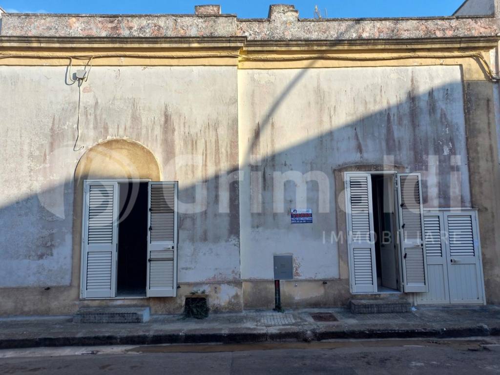 Casa indipendente a Presicce-acquarica in Via della Repubblica, 72 - Foto 2