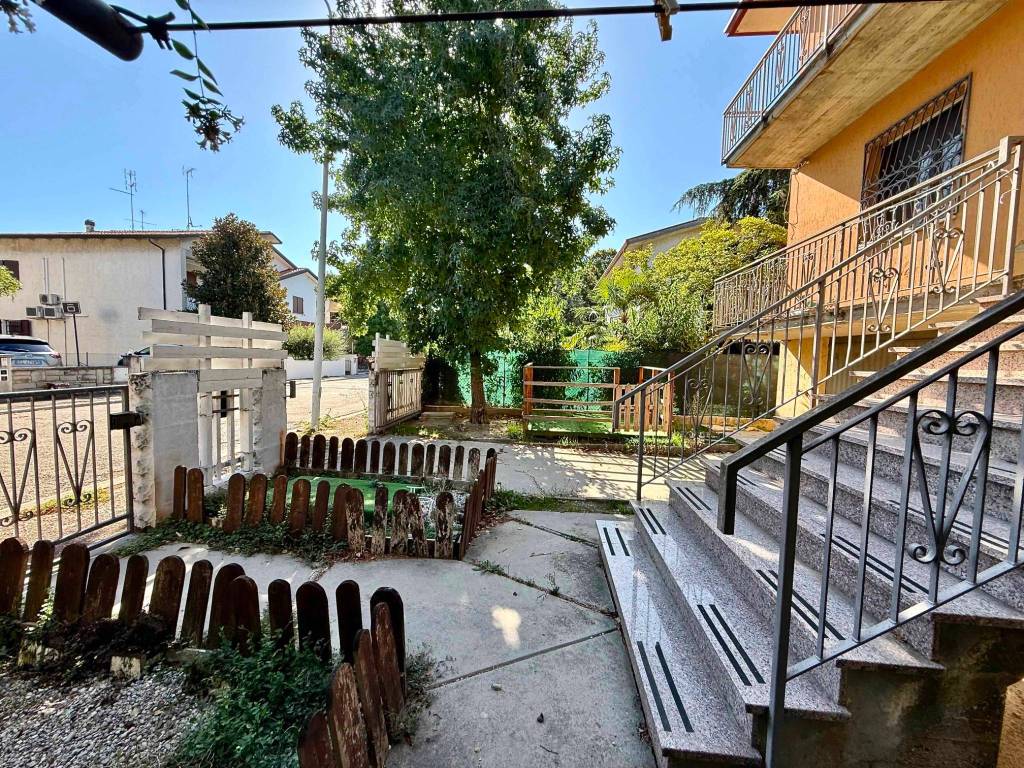 Villa a Alfonsine in Via Eumeo Costa, 7 - Foto 5