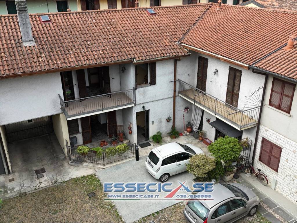 Casa indipendente a Cologno al serio in Via Gaetano Donizetti, 14 - Foto 3