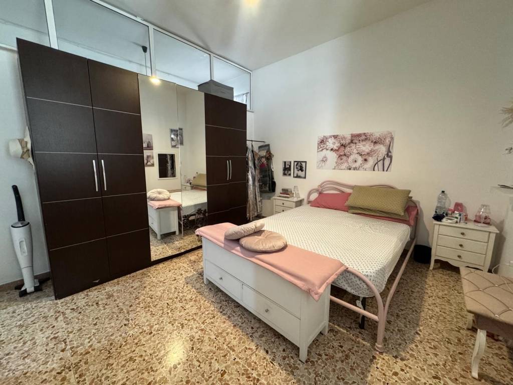 Appartamento a Taranto in Via Generale Giorgio Basta, 46 - Foto 4