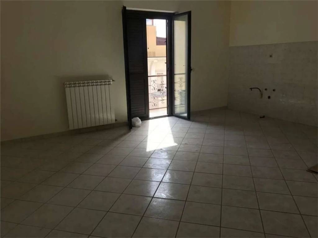 Appartamento a Siderno in Corso Giuseppe Garibaldi S.N.C. - Foto 2