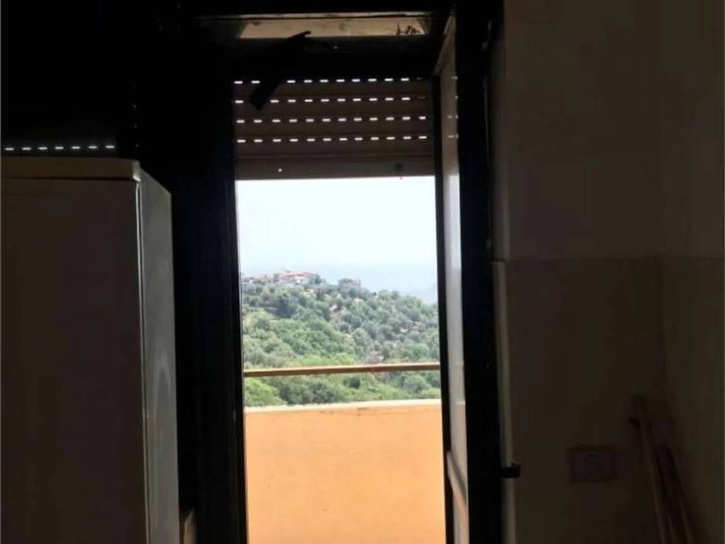 Appartamento a Sant'agata del bianco in Contrada Lemallo - Foto 5