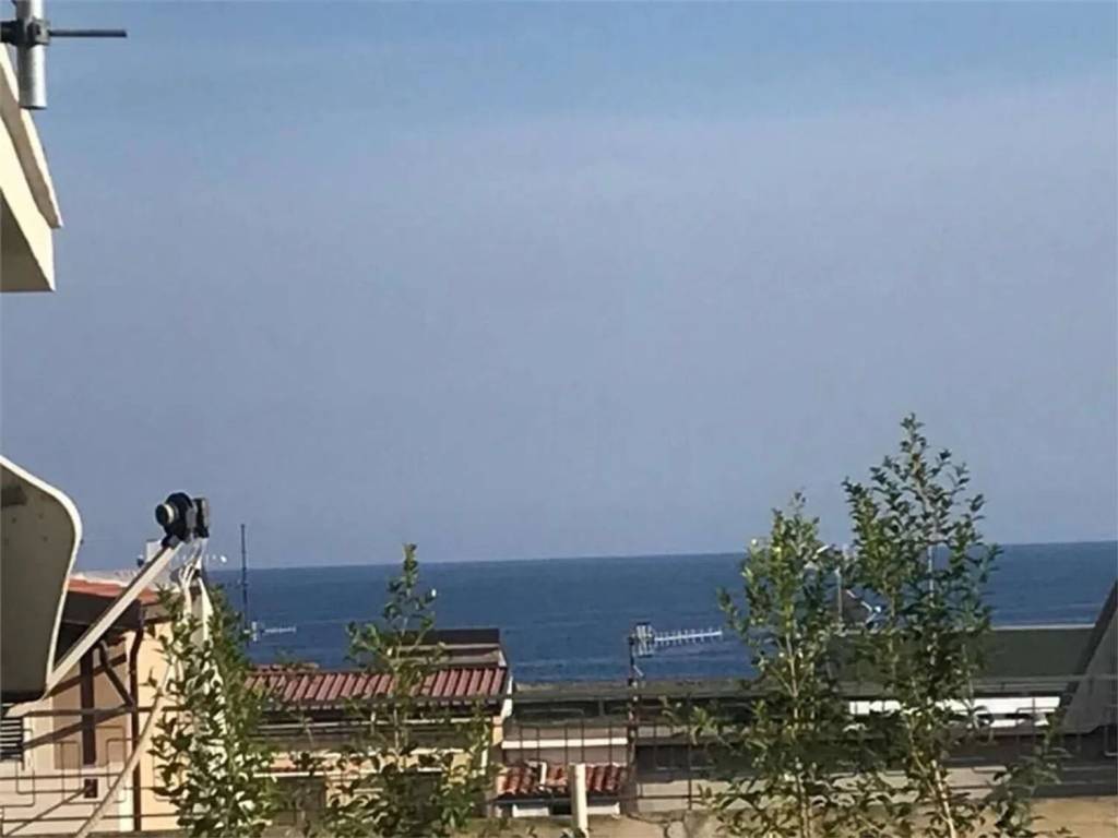 Appartamento a Siderno in Via Amendola S.N.C. - Foto 5