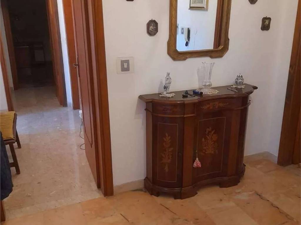 Appartamento a Siderno in Strada Statale 106 Jonica - Foto 3