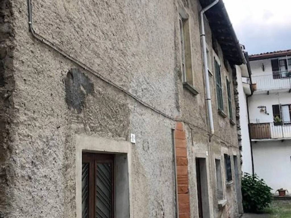 Rustico / casale a Introbio in Via Scultor Tantardini, 5 - Foto 4