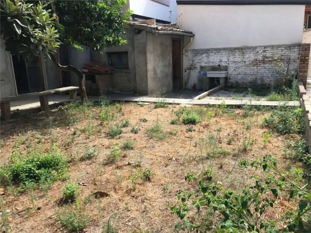 Villa a Siderno in Via Michele Bello S.N.C. - Foto 2