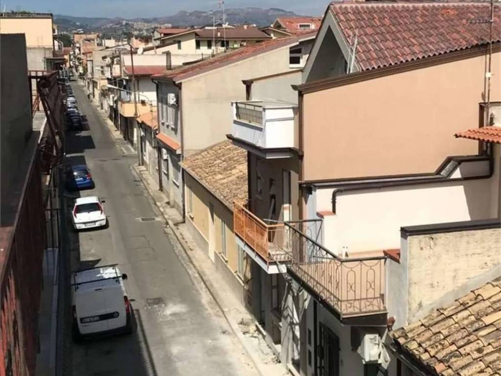 Villa a Siderno in Via Michele Bello S.N.C. - Foto 4