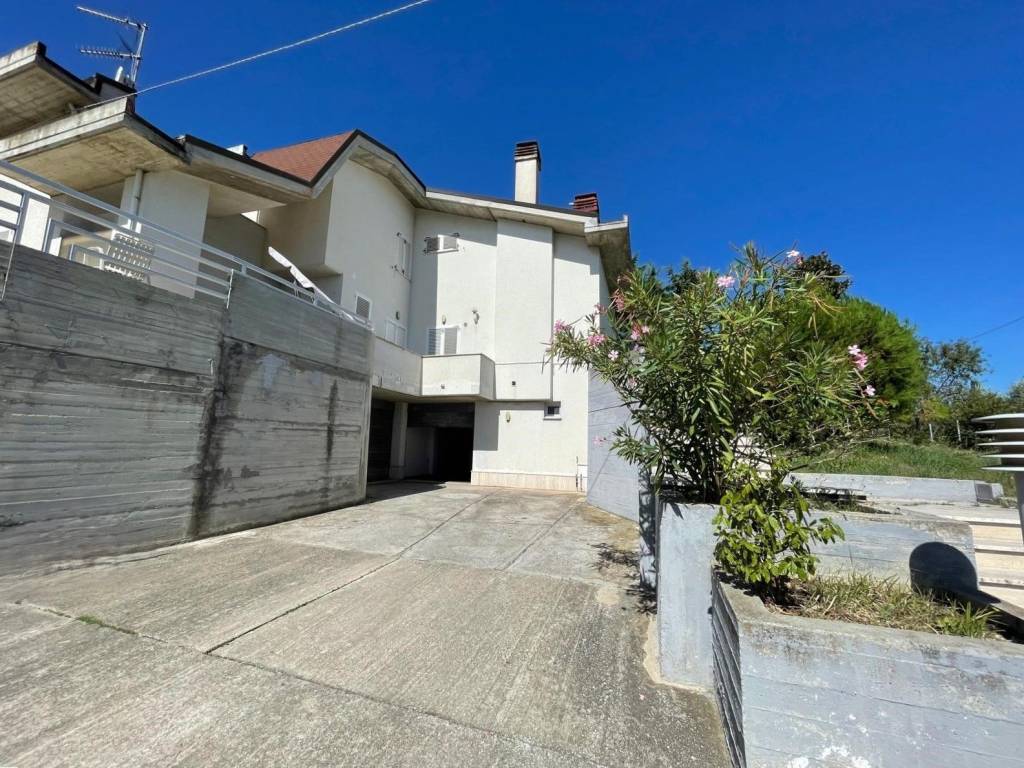 Villetta a schiera a Martinsicuro in Via Civita, 2 - Foto 2