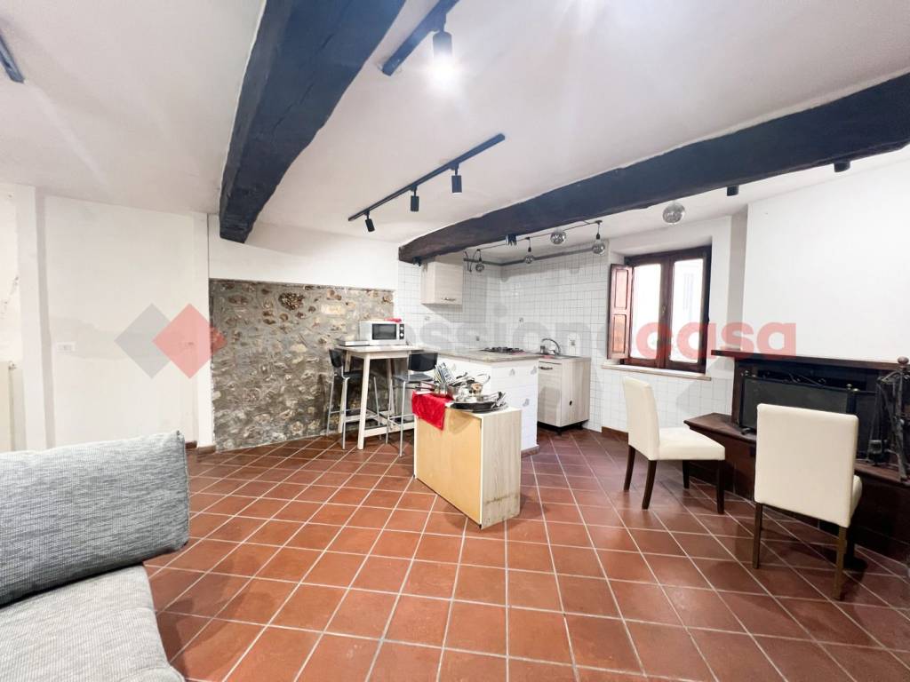 Casa indipendente a Fiuggi in Via della Portella, 44 - Foto 3