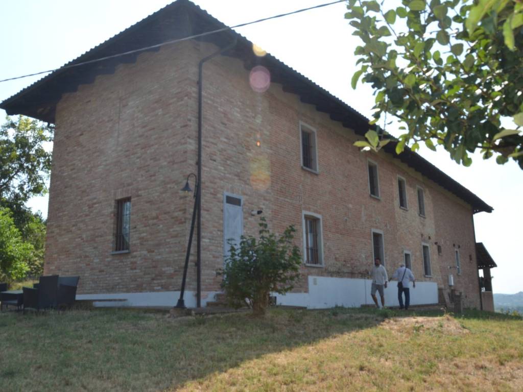 Rustico / casale a Castagnole delle lanze in Via Annunziata, 55 - Foto 5