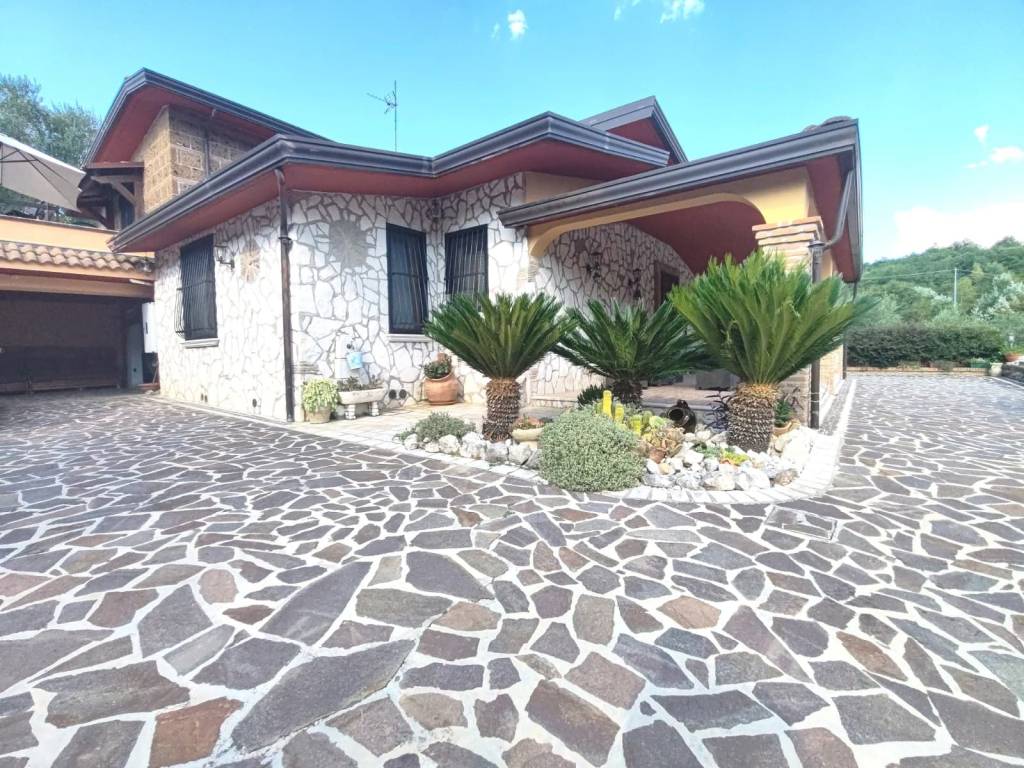 Villa a Roccabascerana in Via Rosito - Foto 2