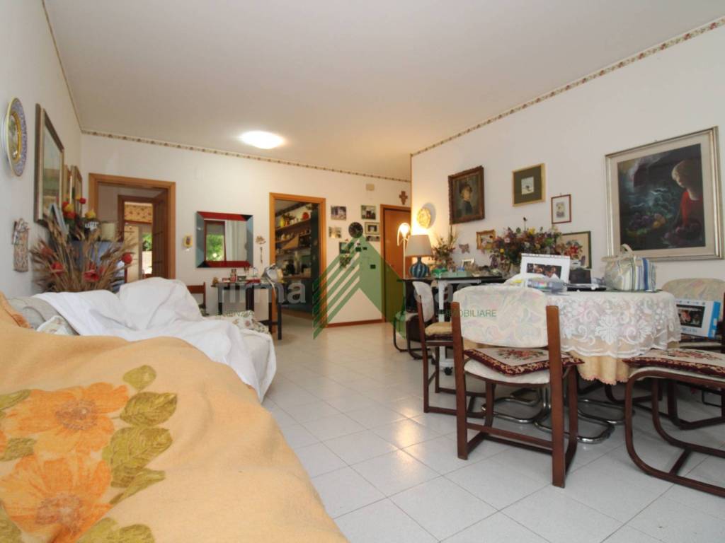 Appartamento a Teramo in Via Raffaele Aurini, 1 - Foto 5