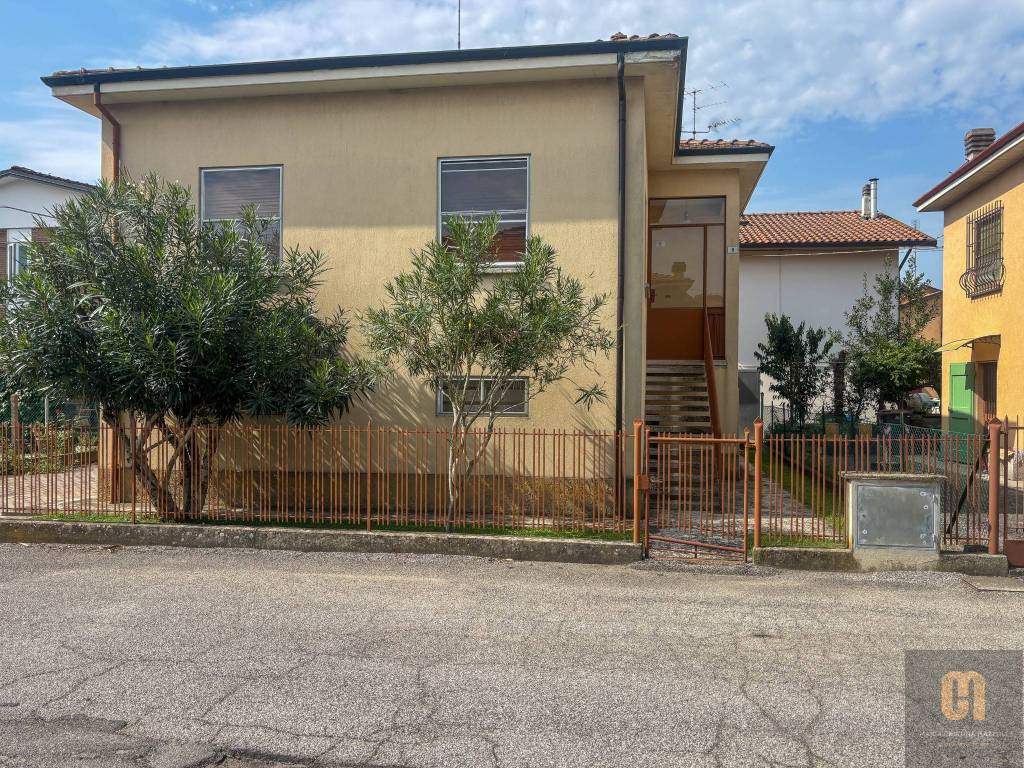 Villa a Baricella in Via Giuseppe Garibaldi, 8 - Foto 2