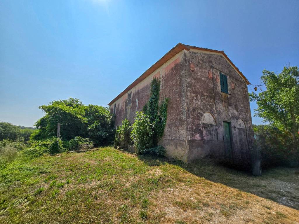 Rustico / casale a Roccastrada in Strada Provinciale Ingegnere - Foto 2