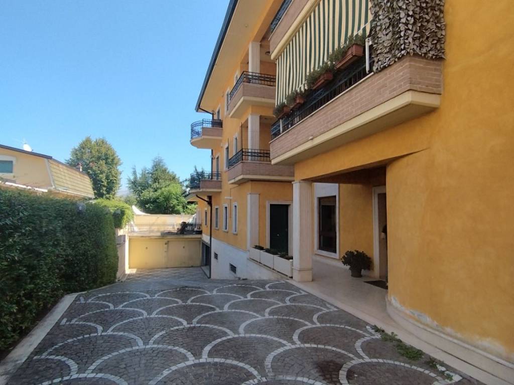 Appartamento a Avezzano in Via Fucino - Foto 2