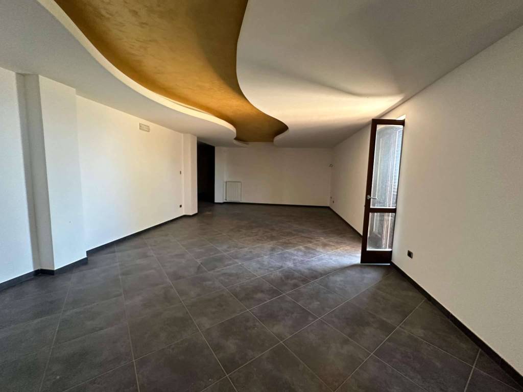 Villa a Montecorvino pugliano in via San Felice - Foto 3