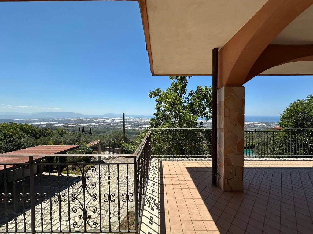 Villa a Montecorvino pugliano in via San Felice - Foto 4