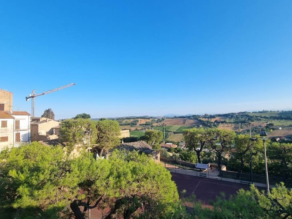 Casa indipendente a Civitanova marche in Via Francesco Oberdan - Foto 3