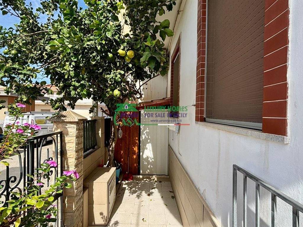Appartamento a Santa croce camerina in Via Ancona - Foto 3